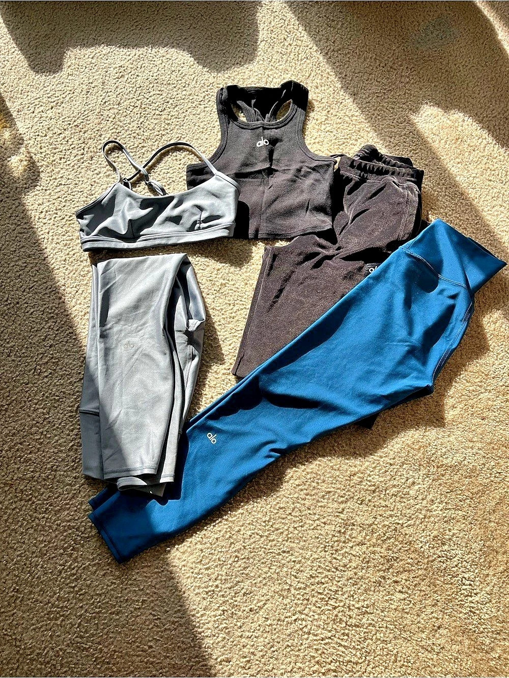 Alo Yoga BUNDLE S/M